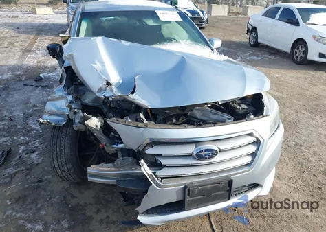 2016 Subaru Legacy 2.5I Premium z USA, uszkodzony, nr VIN 4S3BNAC62G3059933